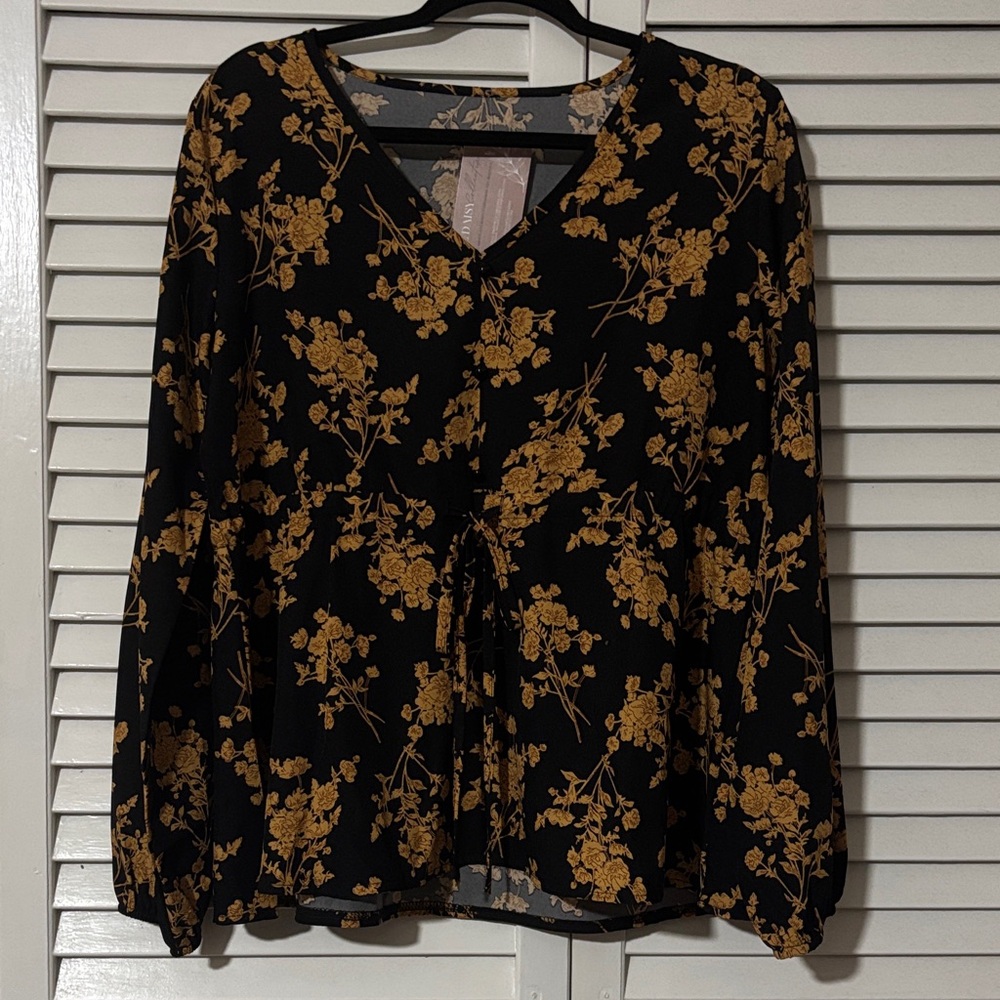 Elegant Black and Gold Floral Women's Blouse